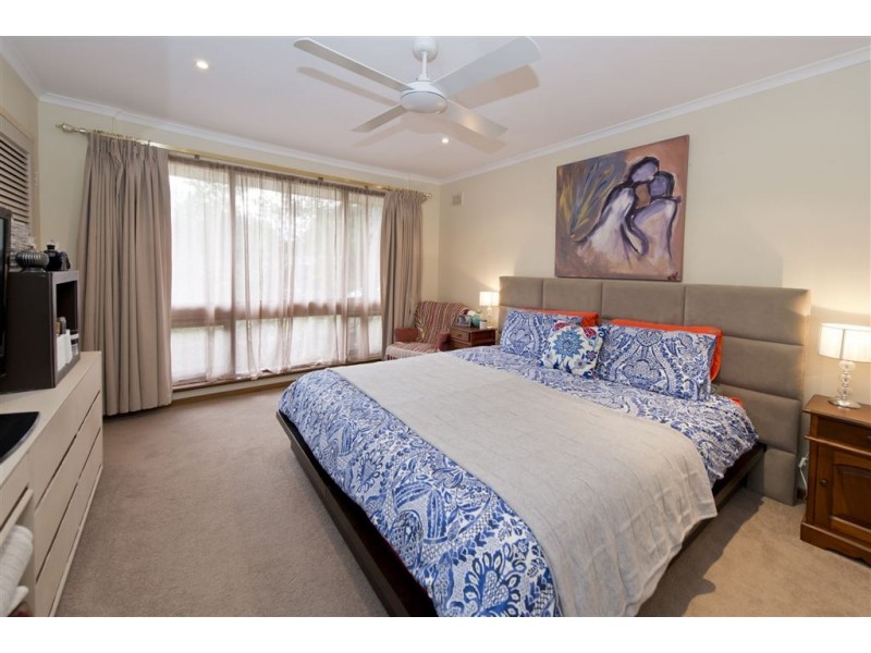 84 Ridgway Drive, Flagstaff Hill SA 5159