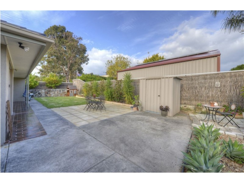 84 Ridgway Drive, Flagstaff Hill SA 5159