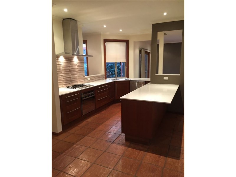 12 Sylvia Court, Coromandel Valley SA 5051