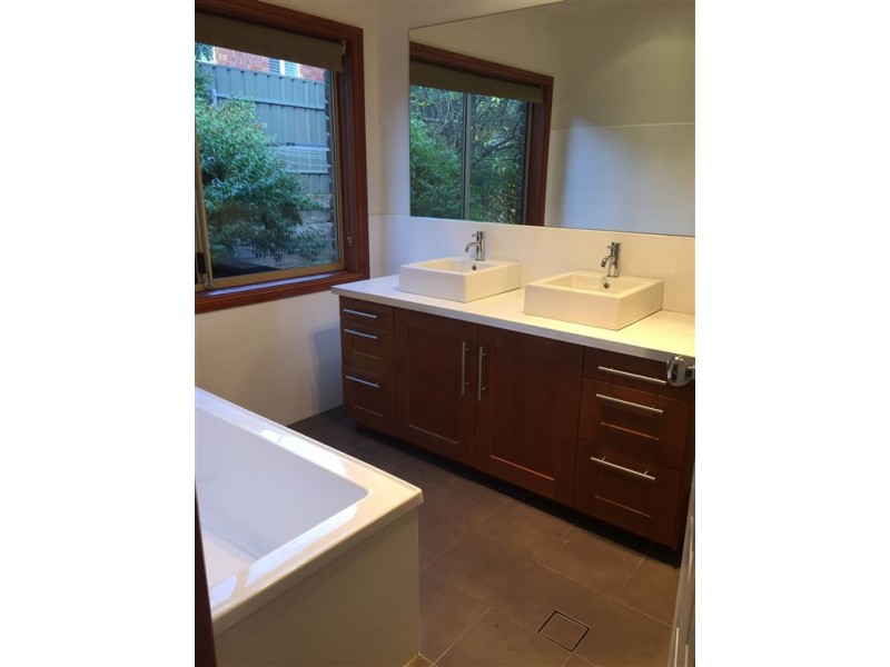 12 Sylvia Court, Coromandel Valley SA 5051