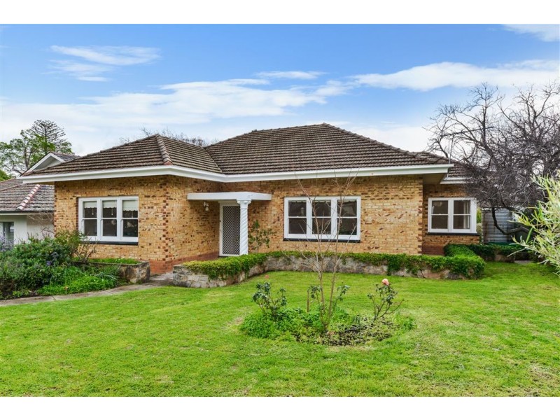 17 Lewis Avenue, Glen Osmond SA 5064