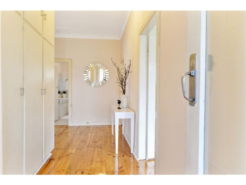 17 Lewis Avenue, Glen Osmond SA 5064