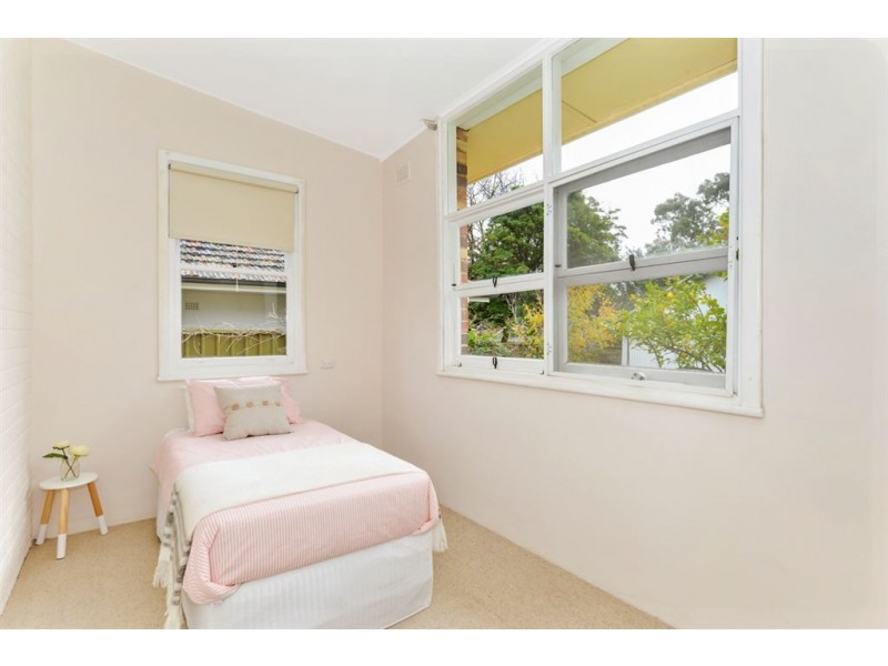 17 Lewis Avenue, Glen Osmond SA 5064