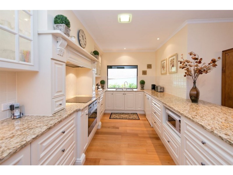 36 Monaco Circuit, Aberfoyle Park SA 5159