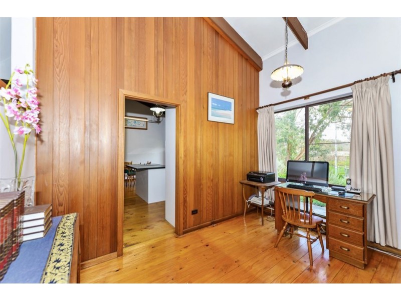 21 Roseberry Avenue, Eden Hills SA 5050