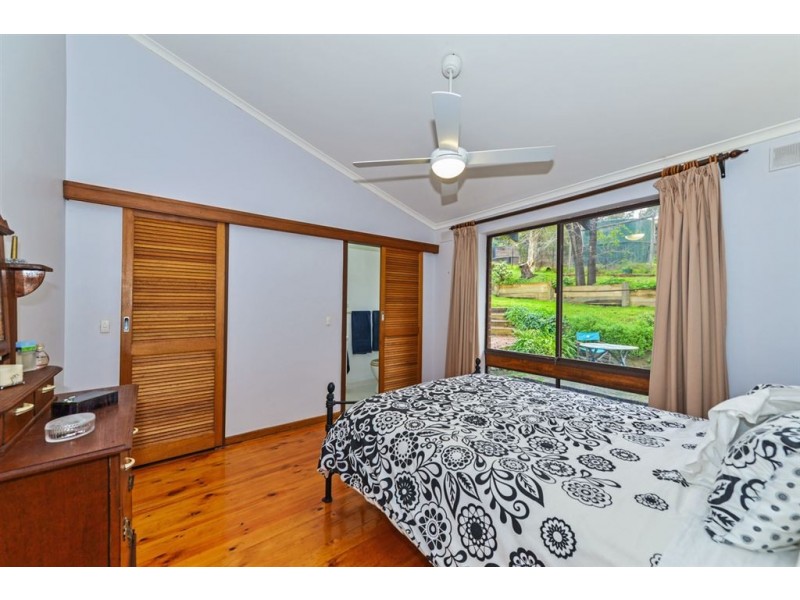 21 Roseberry Avenue, Eden Hills SA 5050