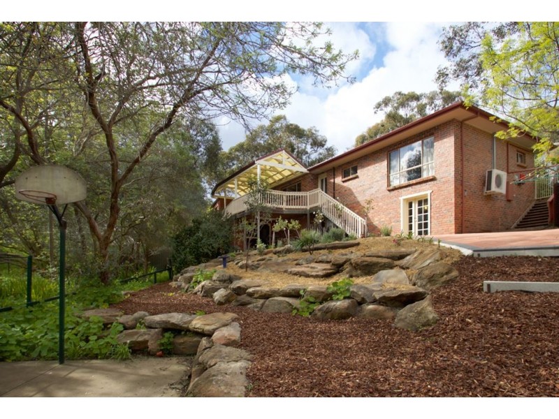 33 Chowilla Street, Eden Hills SA 5050