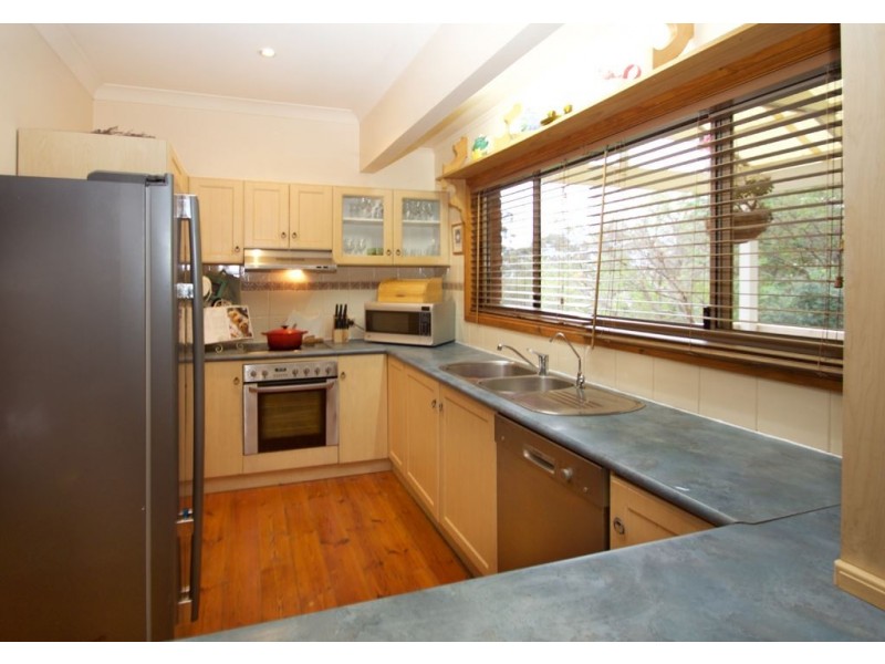 33 Chowilla Street, Eden Hills SA 5050