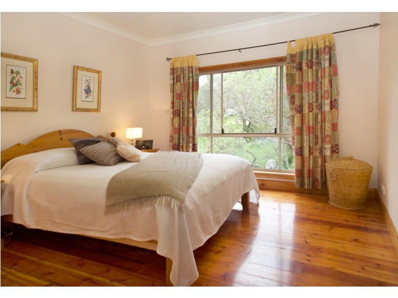 33 Chowilla Street, Eden Hills SA 5050