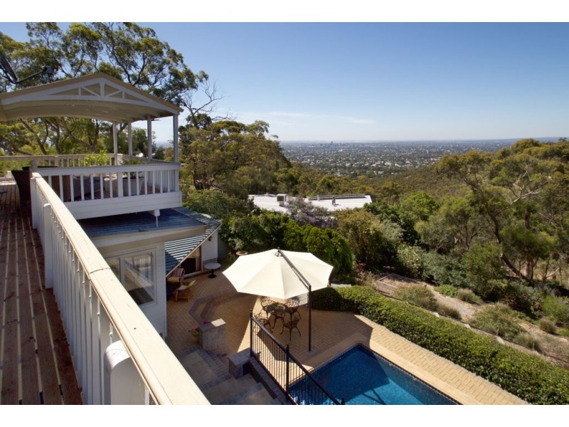 10 Centre Way, Belair SA 5052