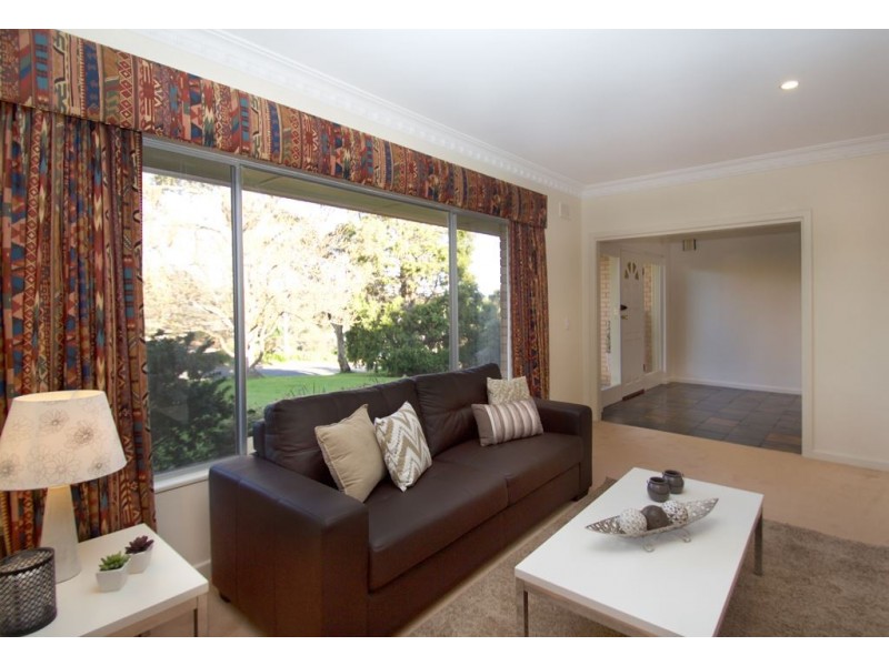 7 Dryandra Drive, Belair SA 5052