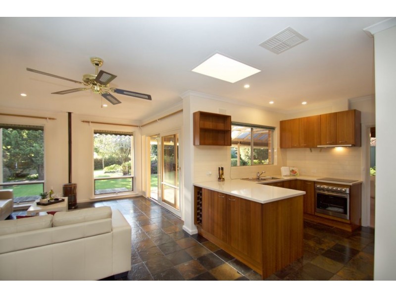 7 Dryandra Drive, Belair SA 5052