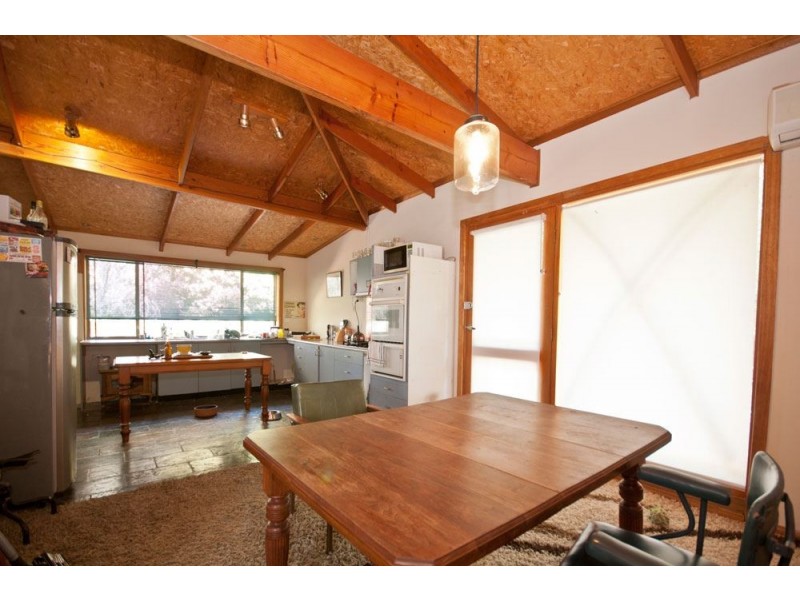 4 Sycamore Crescent, Hawthorndene SA 5051