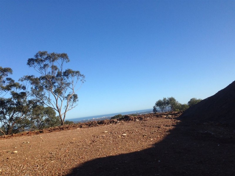 68 Pekina Street, Eden Hills SA 5050