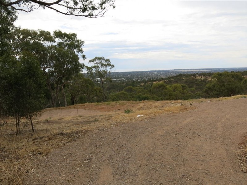 68 Pekina Street, Eden Hills SA 5050