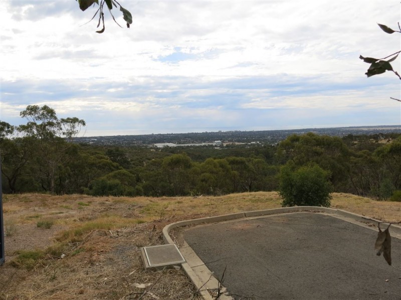 68 Pekina Street, Eden Hills SA 5050