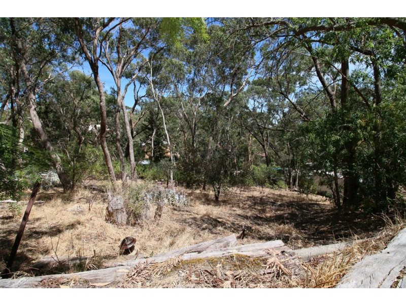 5 Hill Road, Eden Hills SA 5050