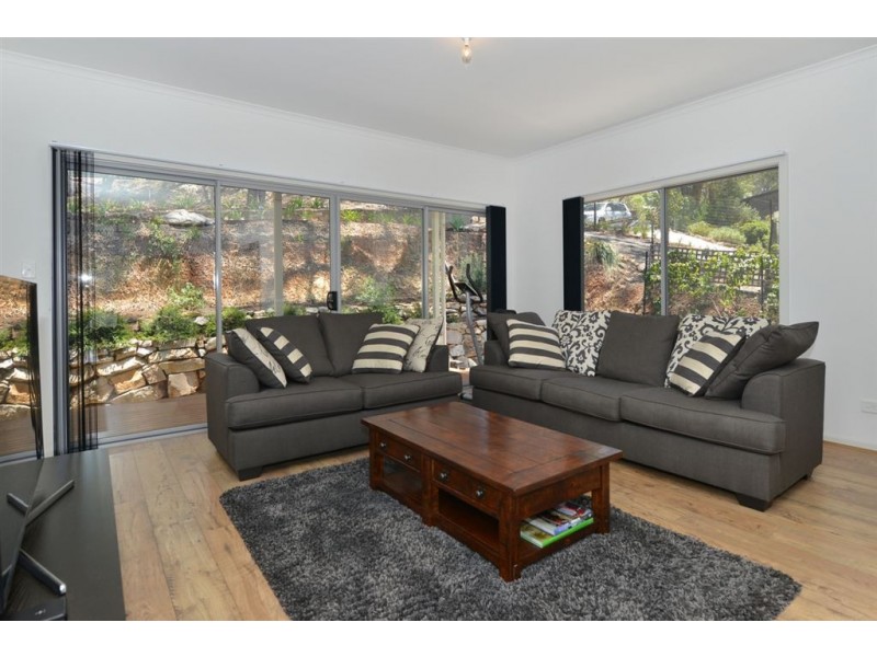 35 Penno Parade North, Belair SA 5052