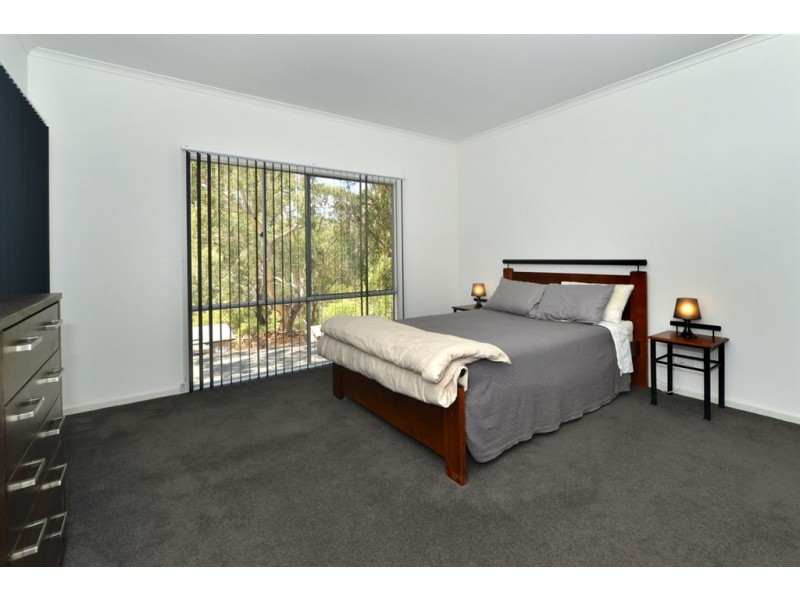 35 Penno Parade North, Belair SA 5052