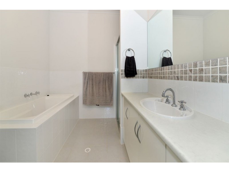 35 Penno Parade North, Belair SA 5052