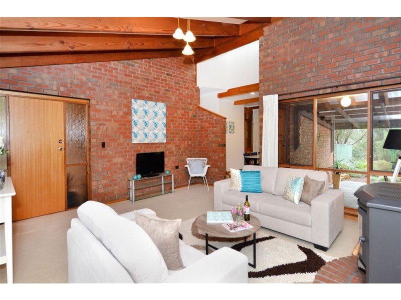 27 Gorge Road, Bellevue Heights SA 5050