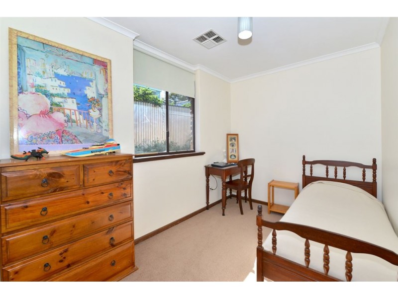 96 Sunnymeade Drive, Aberfoyle Park SA 5159