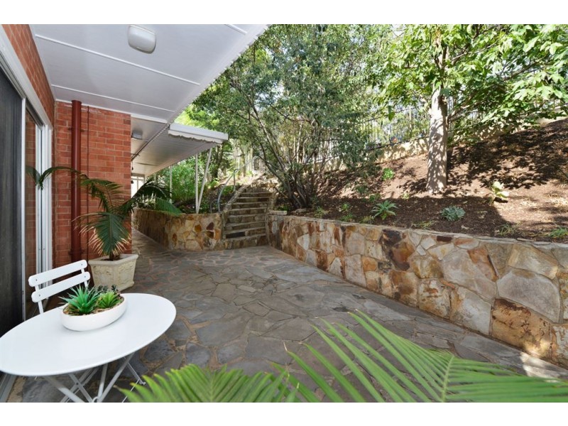 37 Ridgehaven Drive, Bellevue Heights SA 5050