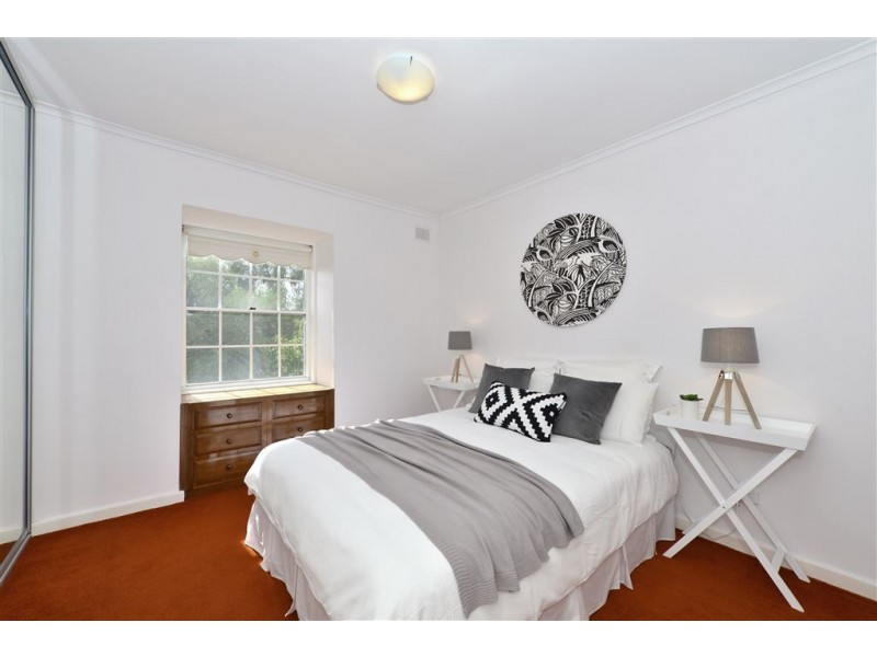 37 Ridgehaven Drive, Bellevue Heights SA 5050