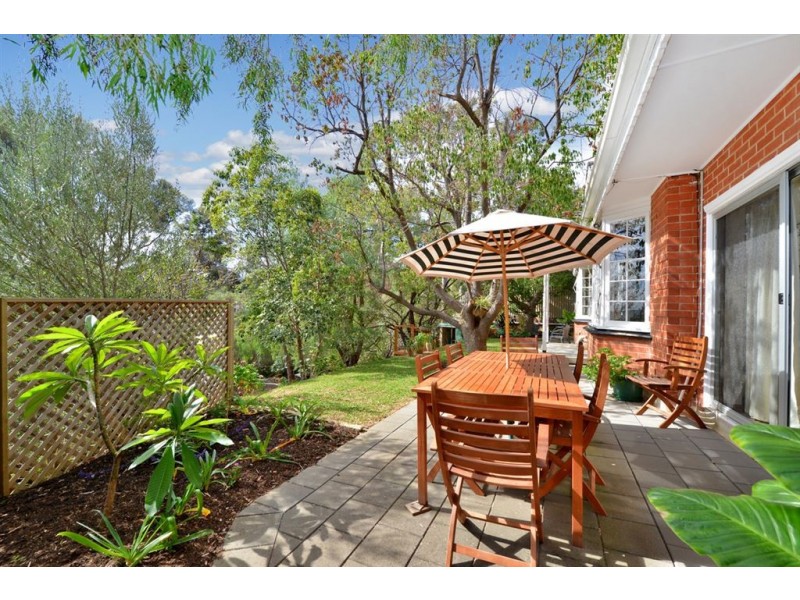 37 Ridgehaven Drive, Bellevue Heights SA 5050