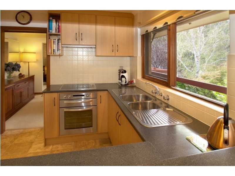 38 Thorngate Drive, Belair SA 5052