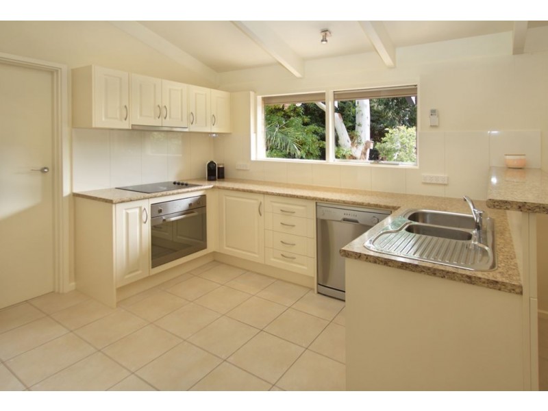 8 Coro Crescent, Coromandel Valley SA 5051