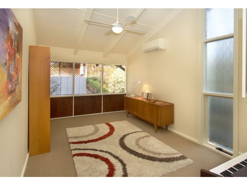 8 Coro Crescent, Coromandel Valley SA 5051