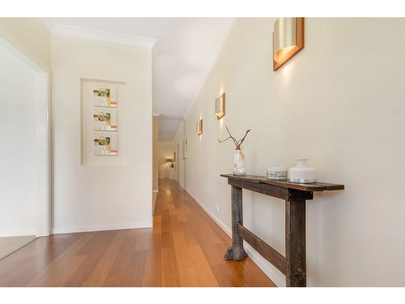 1 Wren Court, Craigburn Farm SA 5051