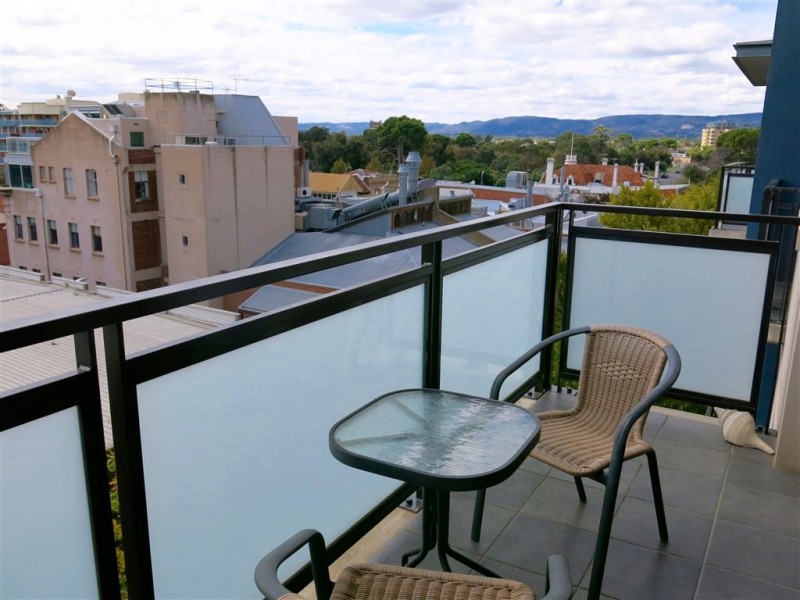 32/9 Ebenezer Place, Adelaide SA 5000