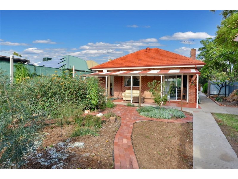 86 Avenue Road, Clarence Gardens SA 5039
