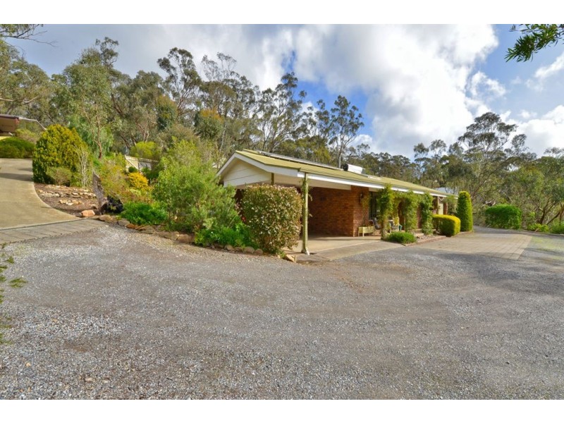 11 Chitunga Road, Eden Hills SA 5050
