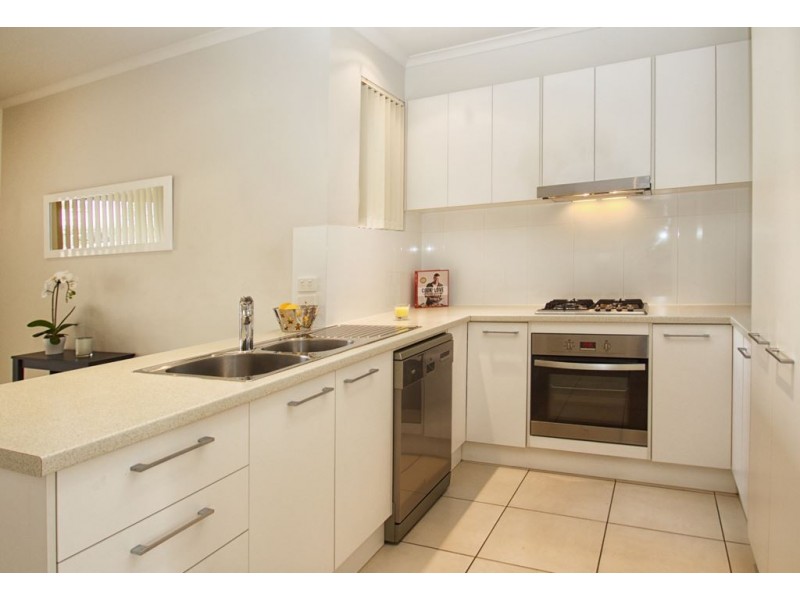 23 Parsons Grove, Park Holme SA 5043