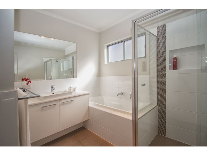23 Parsons Grove, Park Holme SA 5043