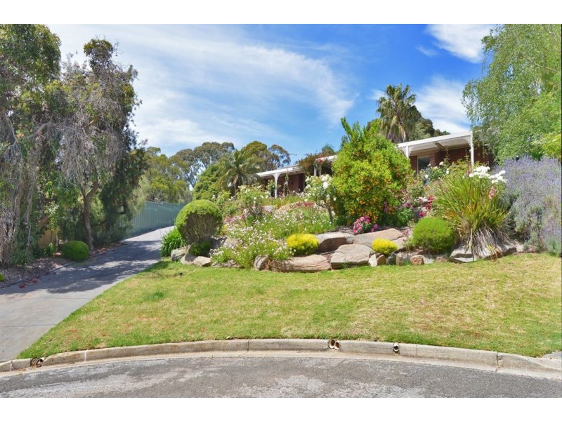 2 Casuarina Place, Aberfoyle Park SA 5159
