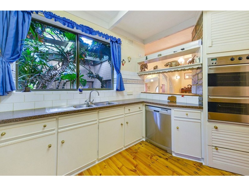 174 Coromandel Parade, Coromandel Valley SA 5051