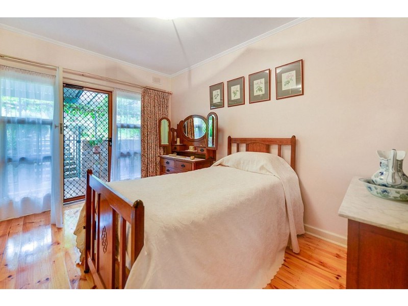 174 Coromandel Parade, Coromandel Valley SA 5051