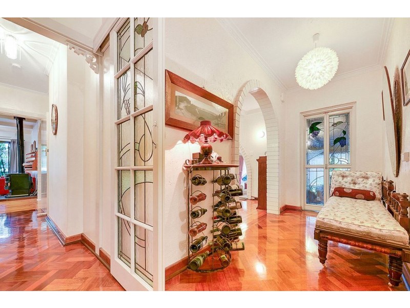 174 Coromandel Parade, Coromandel Valley SA 5051
