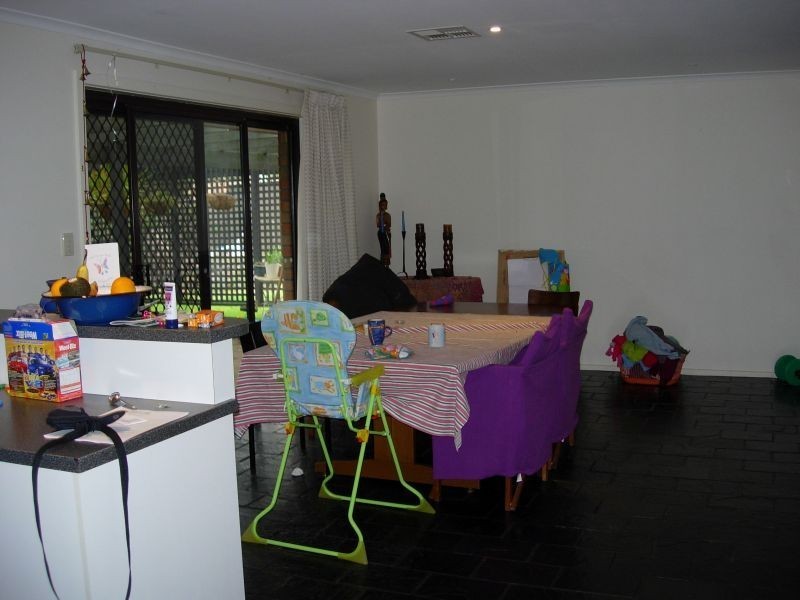 12 Knightsbridge Court, Happy Valley SA 5159