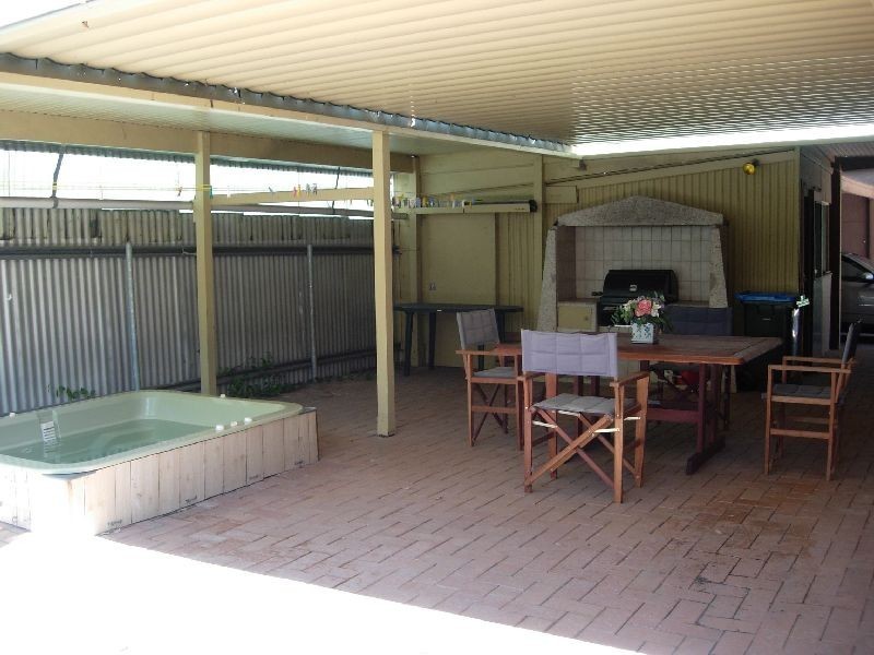 1 Gault Road, Belair SA 5052