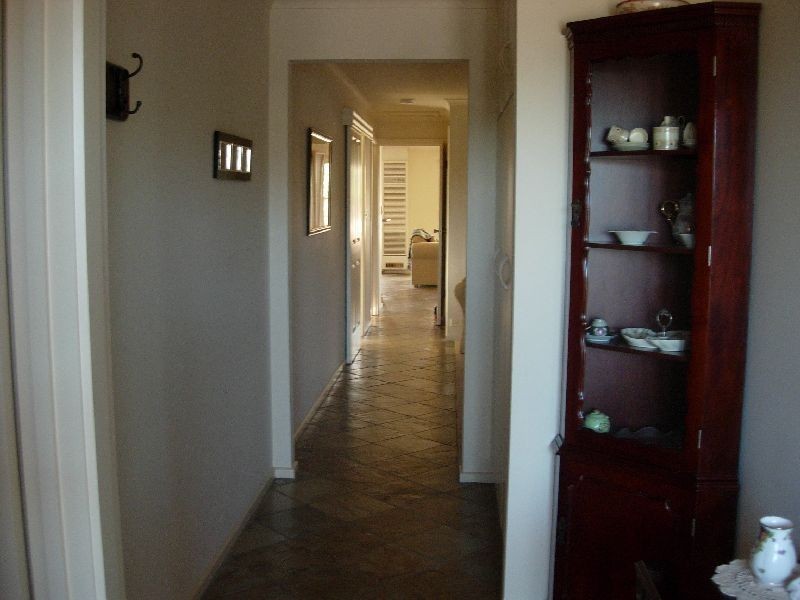 1 Gino Close, Flagstaff Hill SA 5159