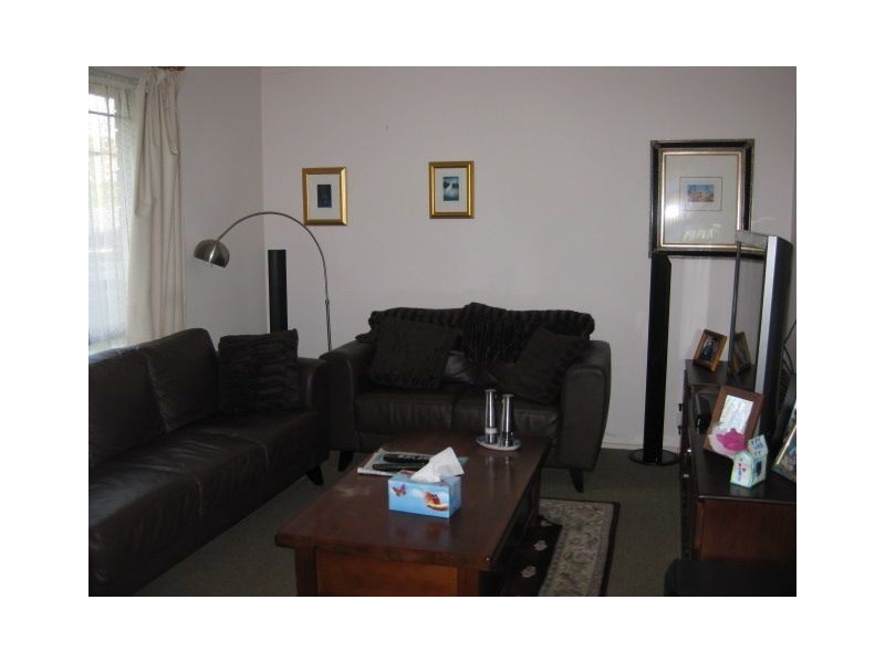 2a Bennett Close, Aberfoyle Park SA 5159