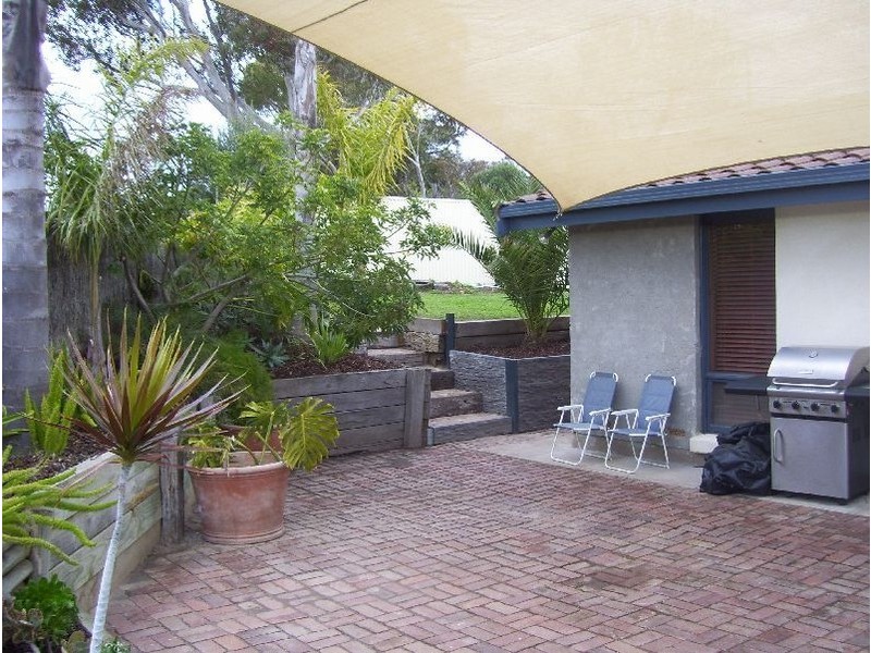 29 Minnipa Drive, Hallett Cove SA 5158