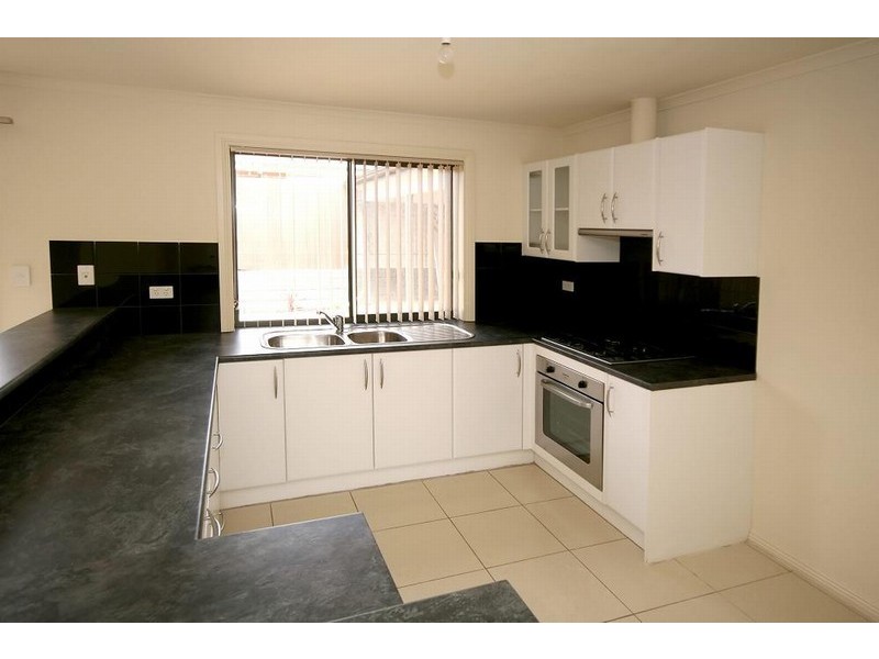 3/12 McGuire St, Hackham SA 5163