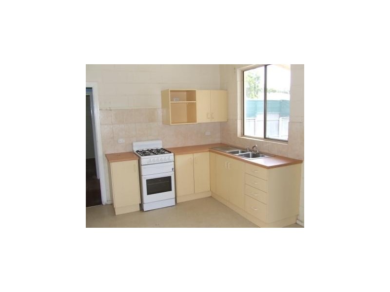 4 Macedonia Street, Taperoo SA 5017