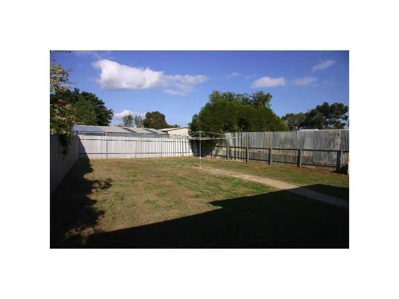 26 Gedville Road, Taperoo SA 5017